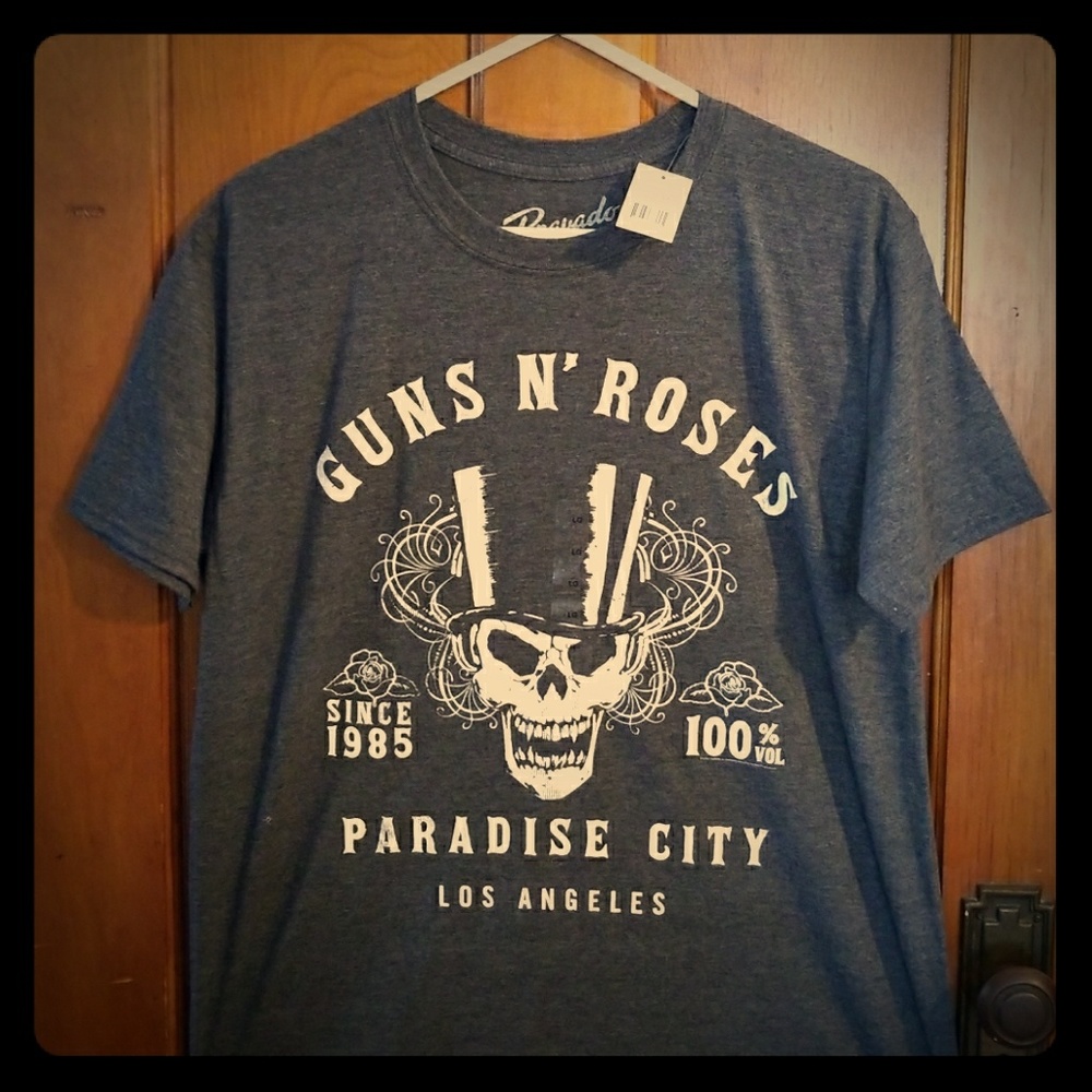 Men's Guns N' Roses Graphic Tee